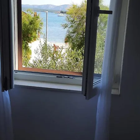 Kate - Wake Up To The Sea, Terrace, Garden & Parking, - Dalmatia Murter