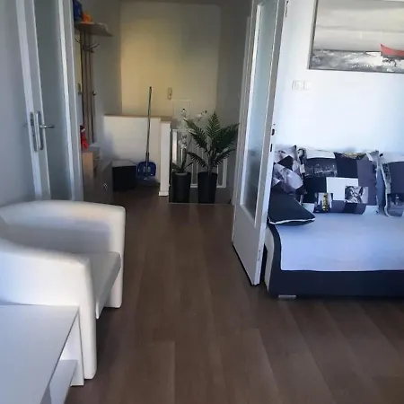 Kate - Wake Up To The Sea, Terrace, Garden & Parking, - Dalmatia * Murter