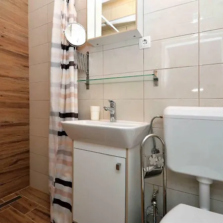 Apartment Kate With Sea View, Balcony And Parking, Murter, Dalmatia *