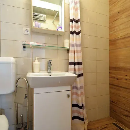 Kate With Sea View, Balcony And Parking, Murter, Dalmatia Apartment Murter