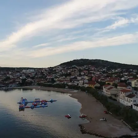 Kate With Sea View, Balcony And Parking, Murter, Dalmatia *