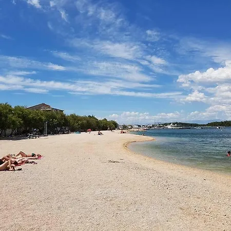 Kate - Wake Up To The Sea, Terrace, Garden & Parking, - Dalmatia * Murter