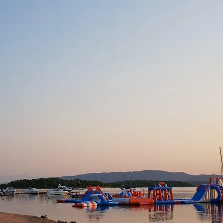 Kate - Wake Up To The Sea, Terrace, Garden & Parking, - Dalmatia Apartment Murter