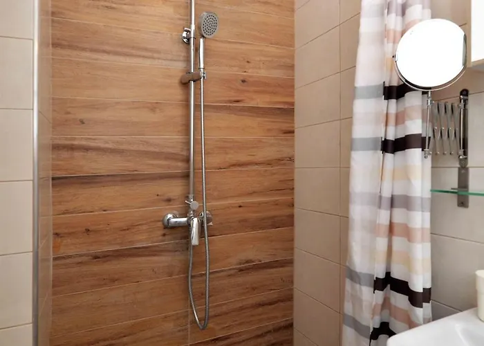 Apartman Kate - Wake Up To The Sea, Terrace, Garden & Parking, - Dalmatia Murter