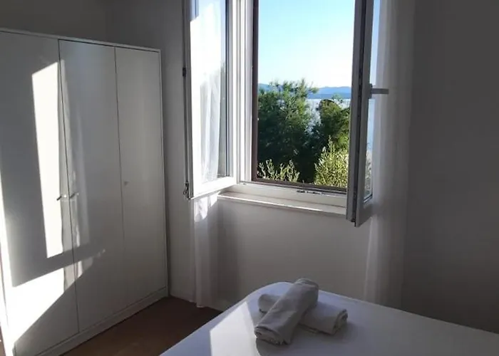 Daire Kate - Wake Up To The Sea, Terrace, Garden & Parking, - Dalmatia